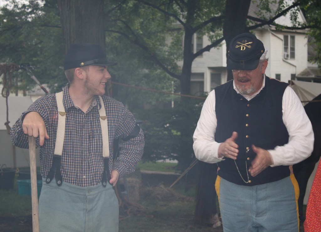 Jeff and JT discuss wood chopping technique